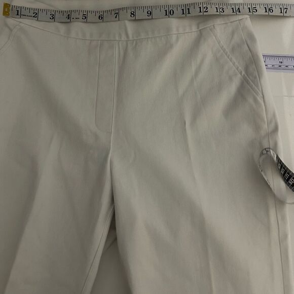 Spanx Womens On-the-Go Slim Straight Ankle Pant 20372R Classic White Medium 148 - Picture 8 of 12